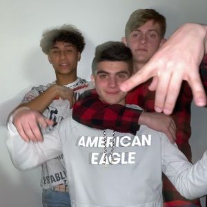 Meet your Posher, Peter